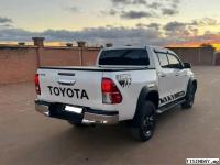 TOYOTA HILUX REVO
