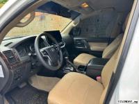 TOYOTA LC 200 V8 