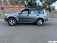 NISSAN X TRAIL 